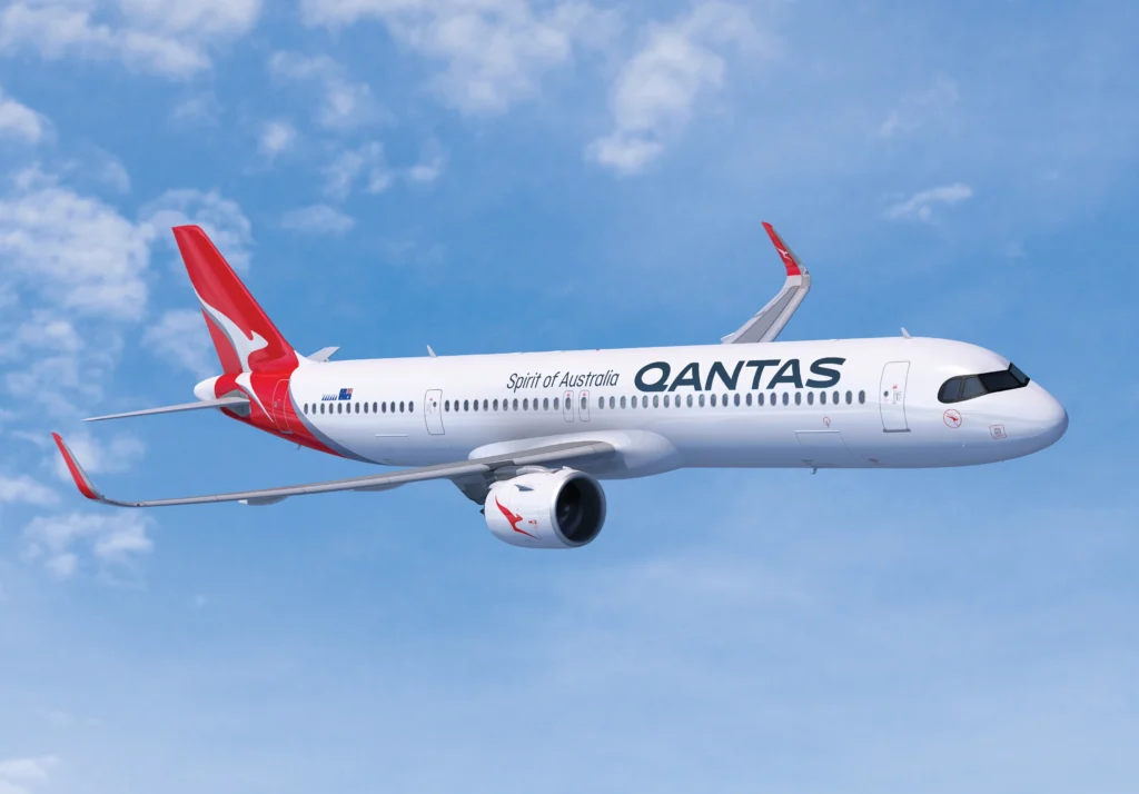 Qantas A220