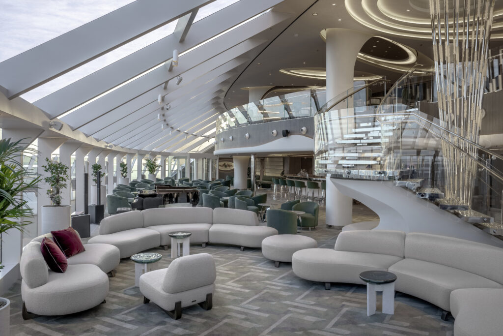 MSC World Europa, Top Sail Lounge